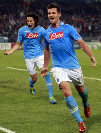 享受足球带 享受足球带